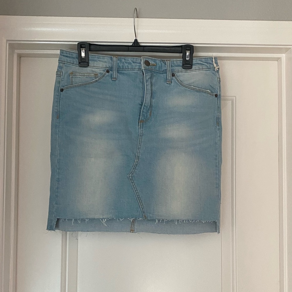 Universal Thread 🧵 Denim Skirt